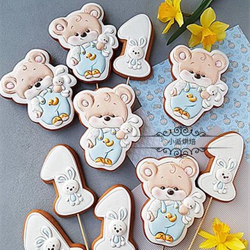 抱兔子小熊糖霜餅干模具卡通可愛家用烘焙曲奇印模3d立體按壓式