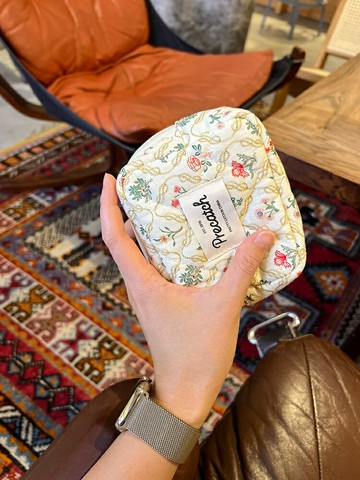 美摘方形吐司立體化妝包補妝氣墊口紅收納袋加厚花朵小號包中包女【淘夢屋】