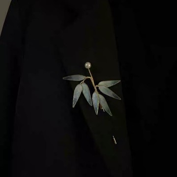 【非遺工藝】絨花胸針 髮飾 髮簪 髮夾 絨花髮飾 古風髮飾 古裝髮飾 中式髮飾 蠶絲絨花 手工製作 竹葉造型 幽蘭胸針