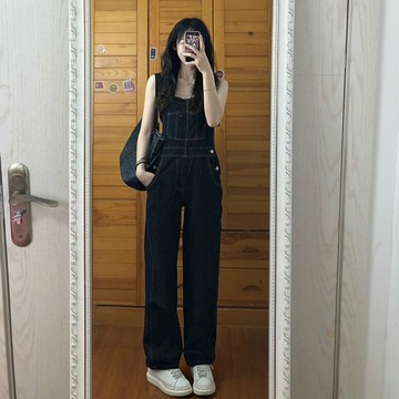 黑色鹽系背帶褲女2022年夏季新款小個子設計感高腰連體闊腿牛仔褲
