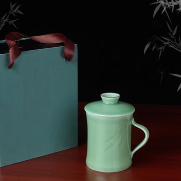 流轉千年青瓷知足杯中式陶瓷帶蓋有柄茶杯宮廷風會議禮品茶水杯子