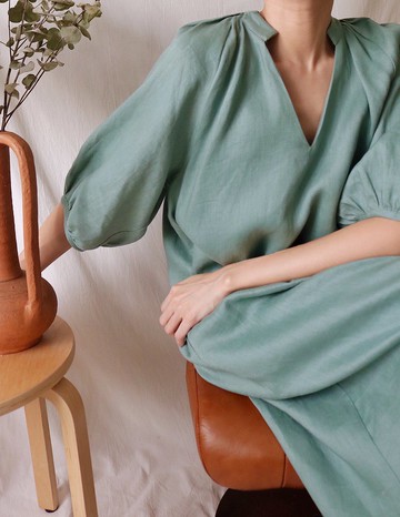 Mathilde Dress 亞麻抓褶領洋裝 鴿綠 已補布