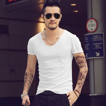 2件包郵 夏裝 雞心領體恤 竹節純色大V領男修身短袖T恤上衣潮T582