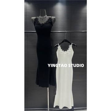 YINGTAO韓國東大門2024純欲辣妹蕾絲拼接內搭胸墊針織吊帶連衣裙