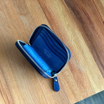 日本製【Takumicsタクミクス】拉鍊短夾 銀包 姬路藍染革 Indigo