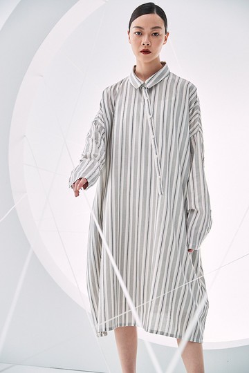 翻領斜門襟洋裝