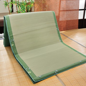 【Indian】台灣製 可折疊透氣雙人藺草床墊(花色隨機)_TRP多利寶