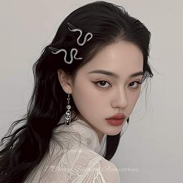 〔17優選〕蛇形邊夾 新中式復古髮夾 創意蛇形髮夾 暗黑百搭個性冷淡風邊夾 萬聖節梅杜莎蛇形配飾