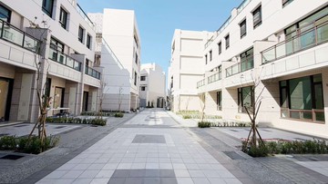 *竹山市區超優質孝親前院停車美墅*｜南投縣竹山鎮和育一巷