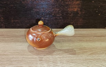 柴燒白玉泥徹把茶壺-鶯歌李玟叡
