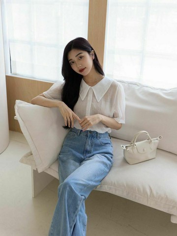 大尖領直紋透膚襯衫