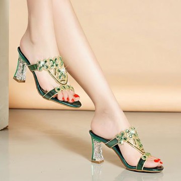 水鉆涼拖鞋女夏2024中跟粗跟涼鞋百搭外穿一字帶高跟鞋水晶仙女風
