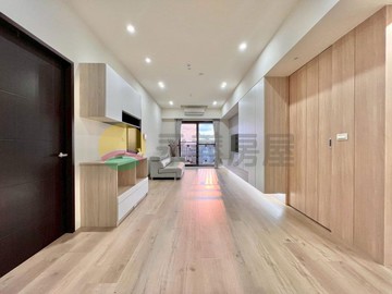 近南區公所活巷6房邊間傳統RC透天｜台南市南區興隆路
