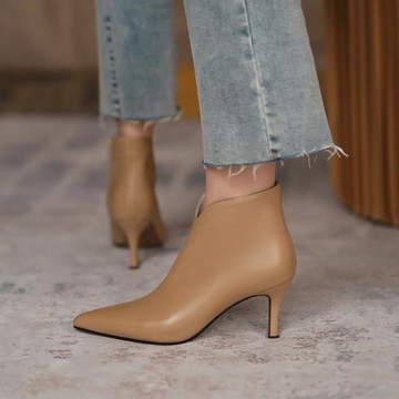 黑色短靴女春秋單靴2025新款細跟高跟及踝靴百搭氣質性感尖頭裸靴