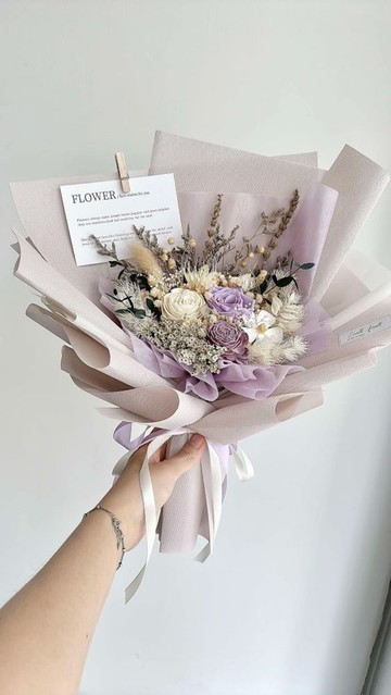 乾燥花 永生花 玫瑰花 花束 生日禮物 畢業花束 情人節 母親節