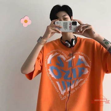 春夏短袖日系原宿復古創意塗鴉嘻哈潮牌印花五分袖寬松休閑男T恤