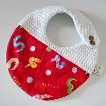 嘶嘶如意金蛇 天然染色 手工六層紗圍兜 口水巾