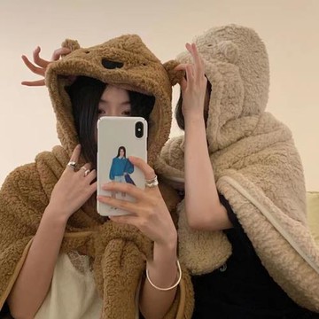 可愛小熊毛毯披肩斗篷冬季加厚懶人午睡小毯子辦公室小學生午休毯