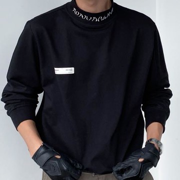 Roaringwild/咆哮野獸EMBROIDERY 刺繡半高領輕薄衛衣