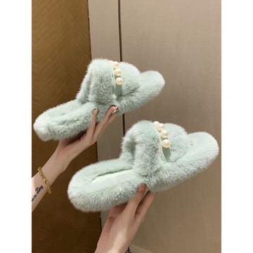 珍珠毛毛拖鞋女外穿春秋2025新款毛絨串珠一字拖家居室內地板棉拖
