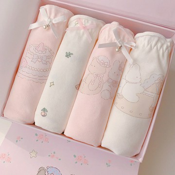 【 𝑭𝒍𝒐𝒘𝒆𝒓𝒔𝒆𝒂】癡癡桃 4條禮盒裝三角內褲 7A抗菌 全棉內褲 少女內褲 可愛內褲 女生內褲