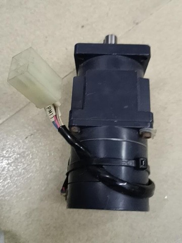 拆機東方電機UPH566HG1-A2  功能完好