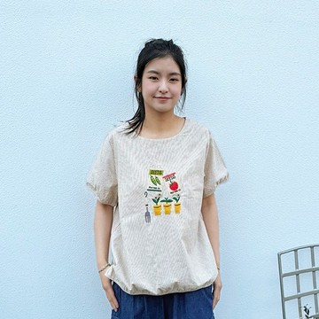 Hana Mokuba 園藝貼布繡線條收口上衣