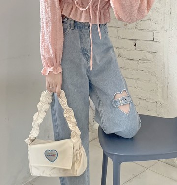 愛心破洞牛仔褲女春秋新款高腰顯瘦直筒褲百搭寬松長褲子潮
