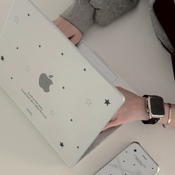 APIOU 小星星 MacBook 透明全包防刮保護殼 Air Pro 13/14/15/16 M4 M3 neo