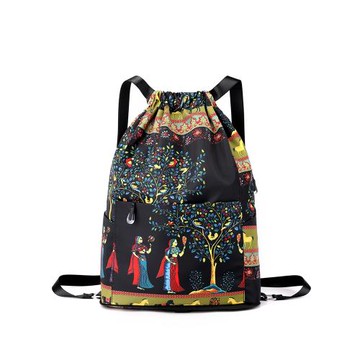 抽繩束口袋可折疊收納雙肩包2025新款女大容量戶外旅行背包輕便