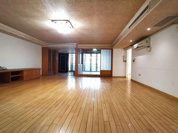 東新公園邊間採光超大4房+平車｜台中市北屯區旅順路一段