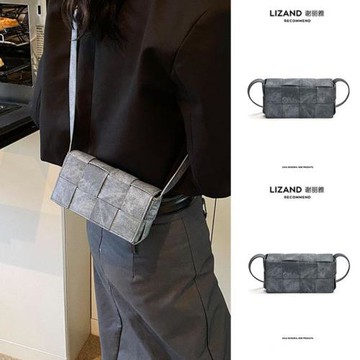 夏天夏季小眾斜挎小包包女2025新款編織包百搭單肩包輕便手機包潮