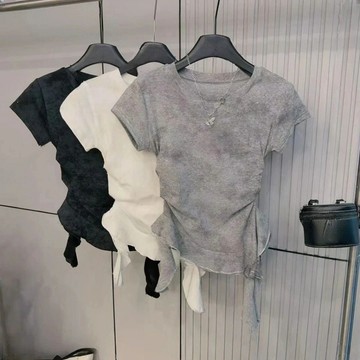【壹號店】美式辣妹不規則下擺扎染短袖t恤女 夏季圓領修身收腰顯瘦飄帶上衣 小眾設計感時尚百搭短款上衣 韓系上衣