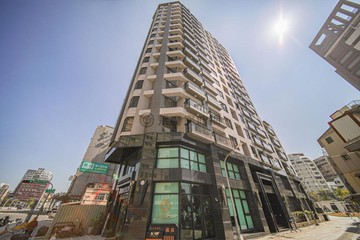 駁二特區｜低總價採光兩房+車位｜鹽埕馥寓｜高雄市鹽埕區七賢二路