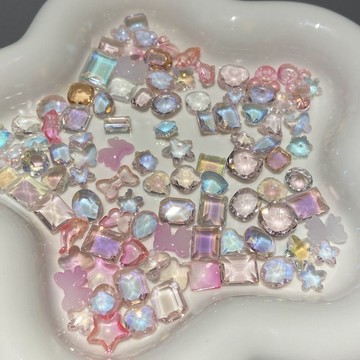 ✨台灣出貨✨k9混裝美甲透明水晶飾品極光透底尖底異形爆閃指甲方糖魅影