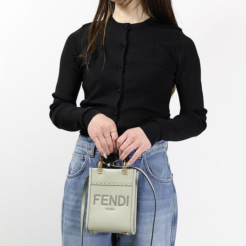 FENDI フェンディ ショルダーバッグ ハンドバッグ クロスボディバッグ ...