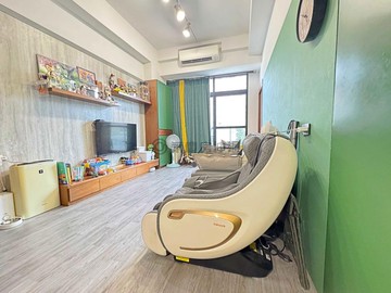 高鐵特區︱多城H&M︱中樓層精緻美裝潢三房平車｜高雄市左營區文恩路