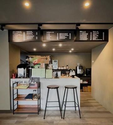 豐原富春學區核心街角高顏值招牌行邊間樓店｜台中市豐原區瑞安街