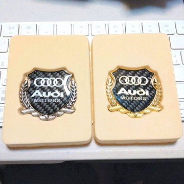 碳纖紋 AUDI 奧迪 側標 車貼 貼標 三角窗 Q7 A4 A3 Q3 Q5 A6 A1 Q2 RS S3 S5 S4