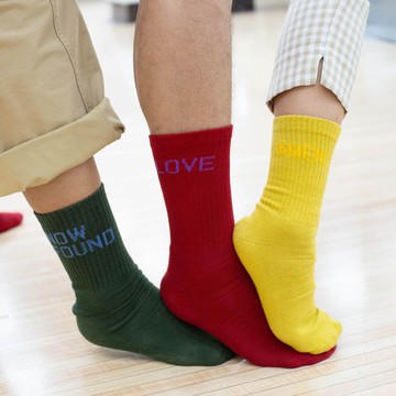 Every Step a Gift  精梳棉毛巾底中襪 年節禮