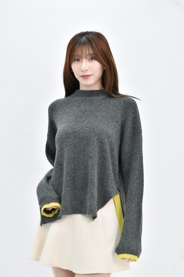 (XL) yecca vecca 灰色羊毛撞色毛衣