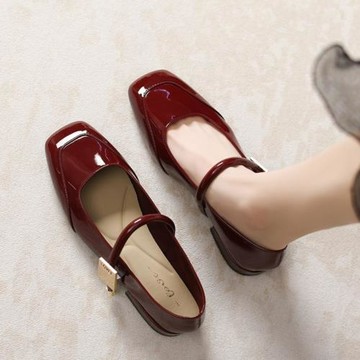 法式真皮氣質單鞋女2026年新款春秋紅色婚鞋復古瑪麗珍鞋女小皮鞋