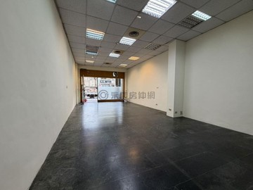 竹光路透店超大使用空間｜新竹市北區竹光路