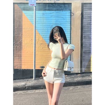 MADE NOTHING SS001經典白彈力水洗顯瘦包臀中腰牛仔熱褲短褲女
