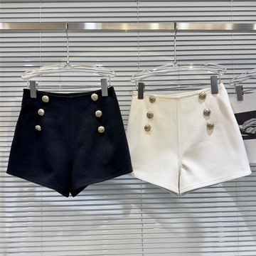 網紅同款2025冬季新款小香風金屬扣氣質名媛細毛呢三分短褲靴褲女