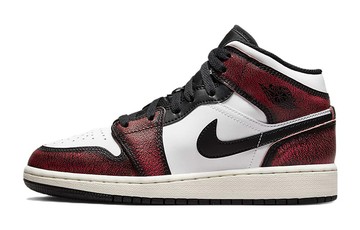 JORDAN 1 MID WEAR-AWAY CHICAGO GS