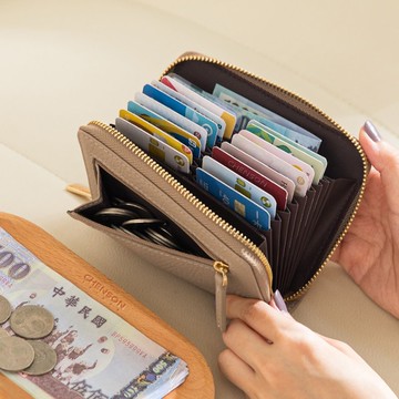 CHENSON真皮 16卡雙排卡包 附外側獨立零錢袋 (W25160)