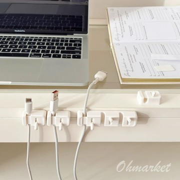 【生活市集】台灣現貨 桌面充電線收納器 黏貼式 多功能集線器 創意夾線器 整理電線好幫手 電線收納 集線器