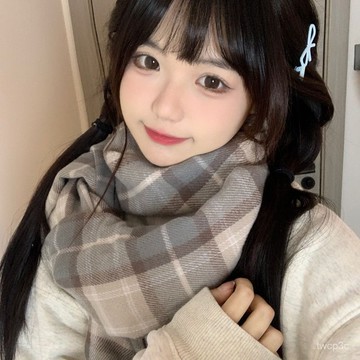 台灣熱賣 2024新款格子圍巾女韓係氛圍感冬季保暖可愛加厚百搭學院風圍脖901 CYZJ