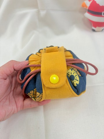 圓形束口袋-鳳梨